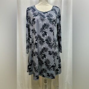 Elegant Black and Gray Floral Dress  Sz L